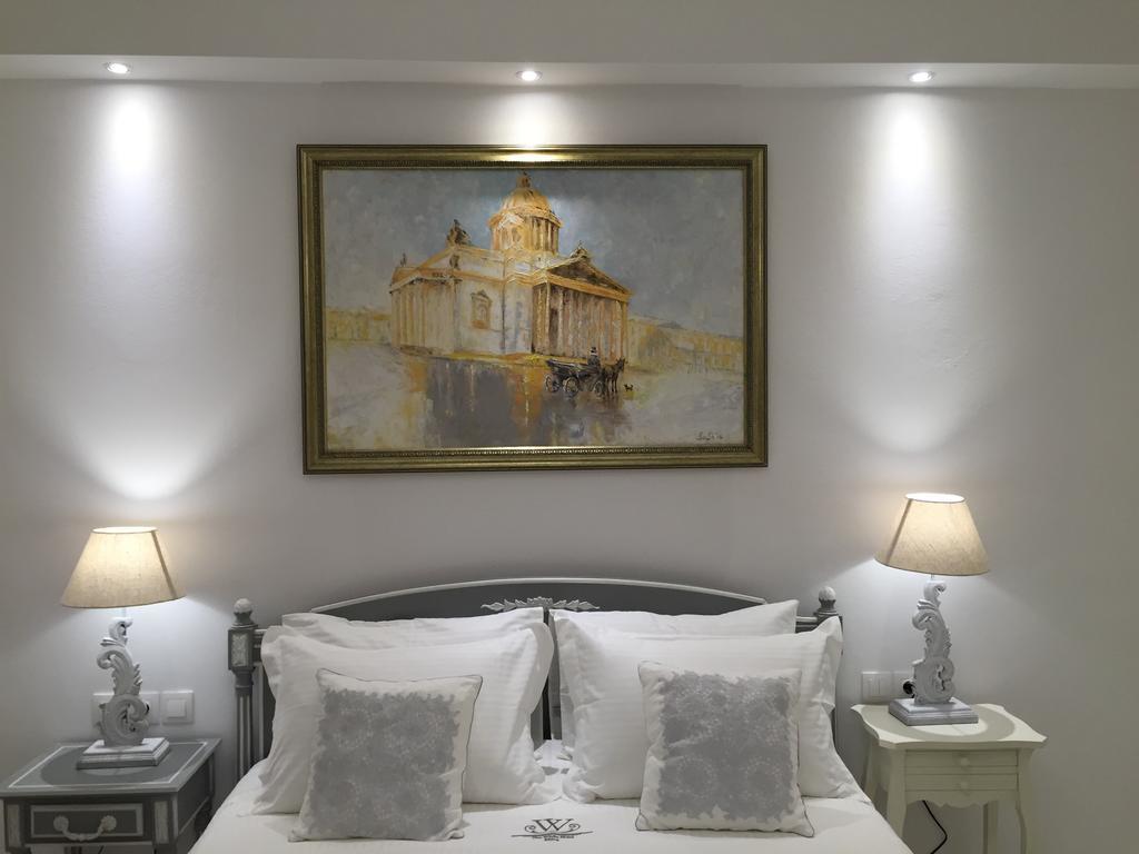 The White Suites Adamantas  Pokoj fotografie