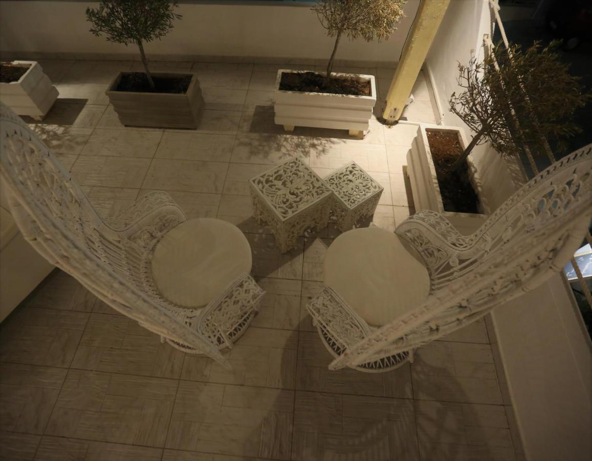 The White Suites Adamantas  Exteriér fotografie